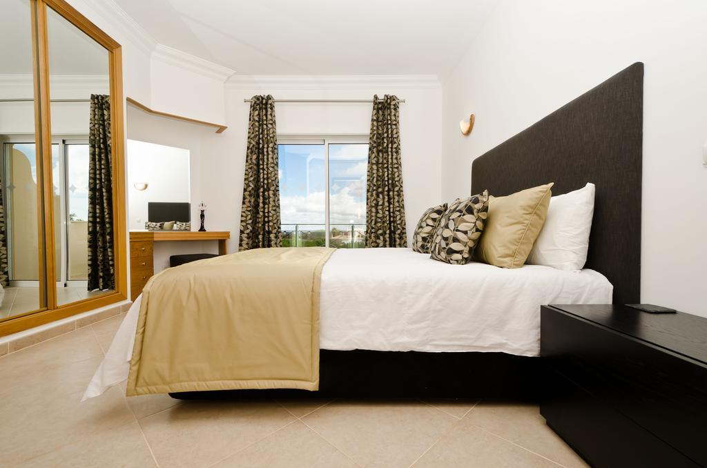 Fairviews Villa On Boavista Golf Resort Lagos Zimmer foto